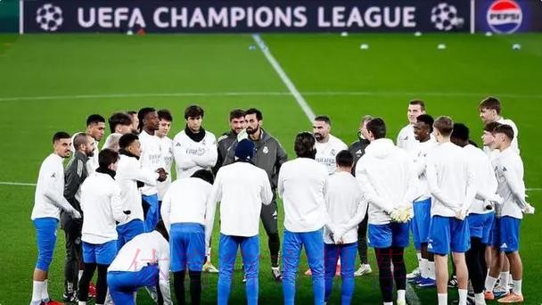 阿斯:皇马高层现场观战英格兰 密切关注贝林体能