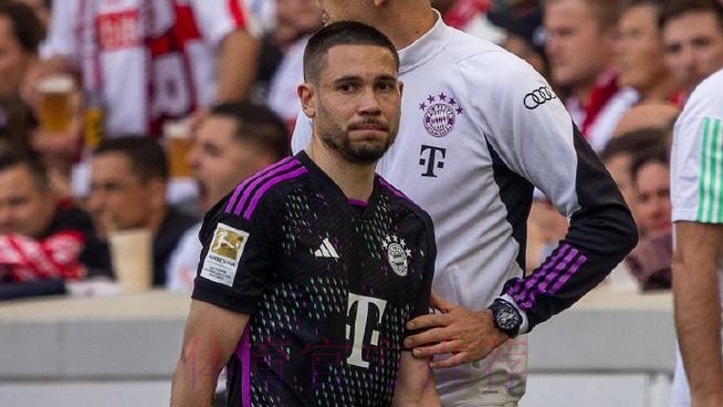 3天后再战皇马!拜仁官方:格雷罗脚踝受伤 缺战皇马